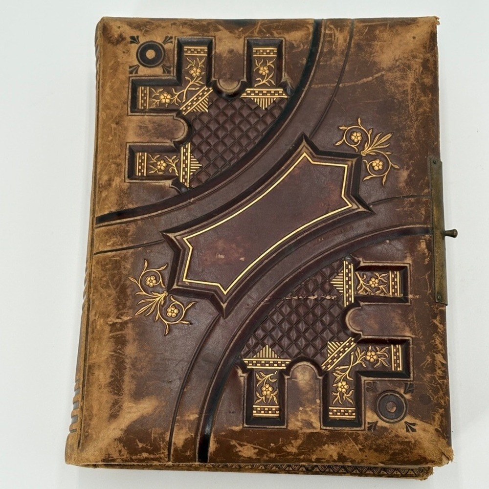 Antique 1880s Leather Family CDV Cabinet Card Album Dr GL Lester Chautauqua NY